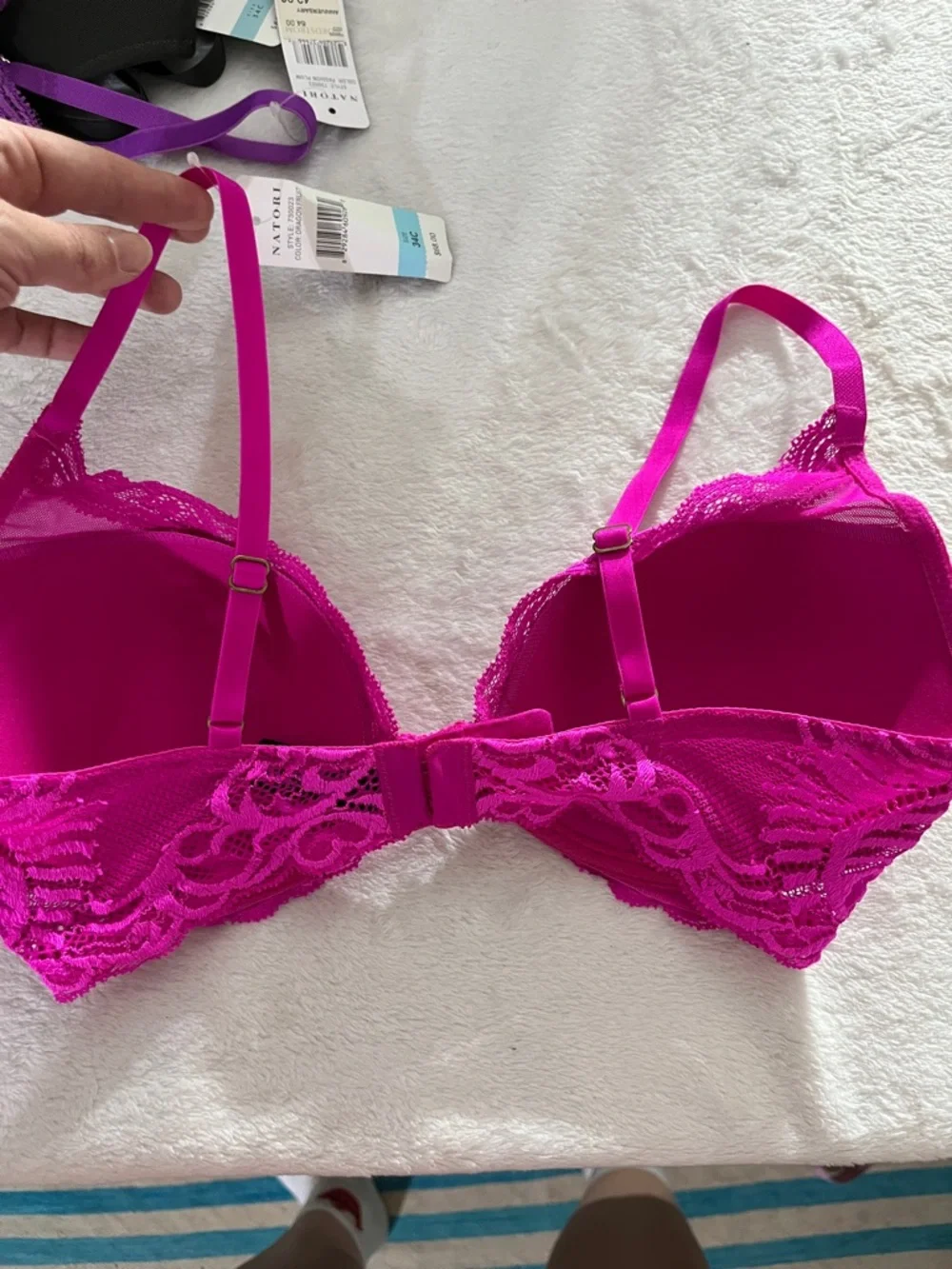 NWT Natori Feathers Contour Plunge Bra Women Size 34C Dragonfruit Hot Pink Lace